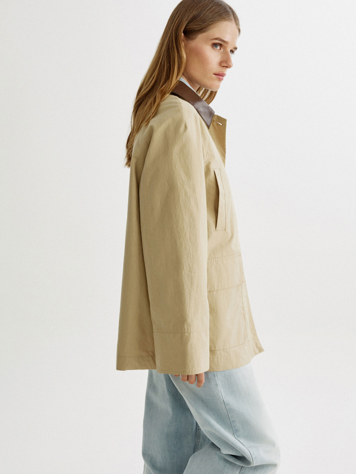 куртка с контрастным воротником из экокожи по цене 5999 руб вид справа