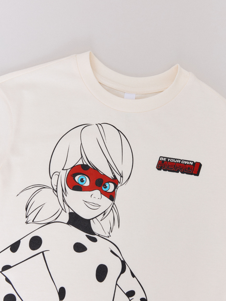 Футболка оверсайз с принтом Lady Bug для девочек. Фото №6