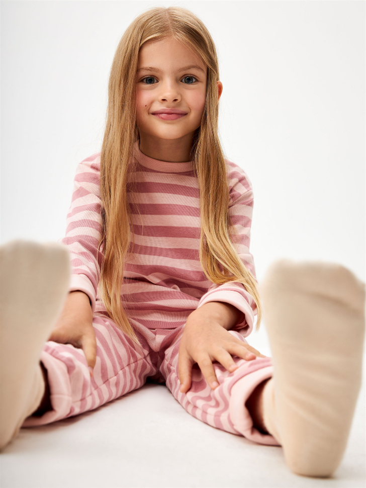Пижама в полоску с растущими манжетами для девочек - фото 4