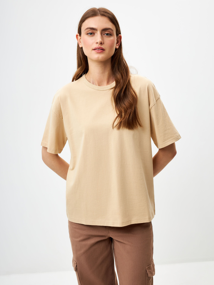 

Футболка MIRA OVERSIZE FIT