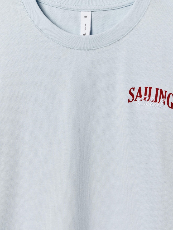 футболка оверсайз с принтом универсального стиля с лицевой стороны