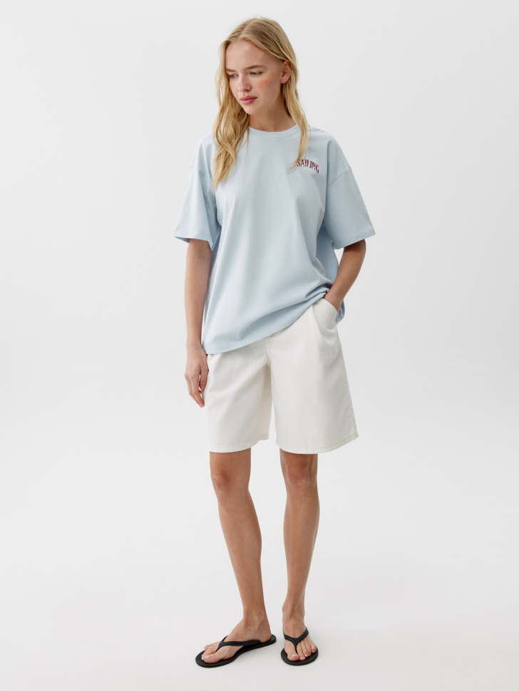 футболка оверсайз с принтом от бренда sela вид слева