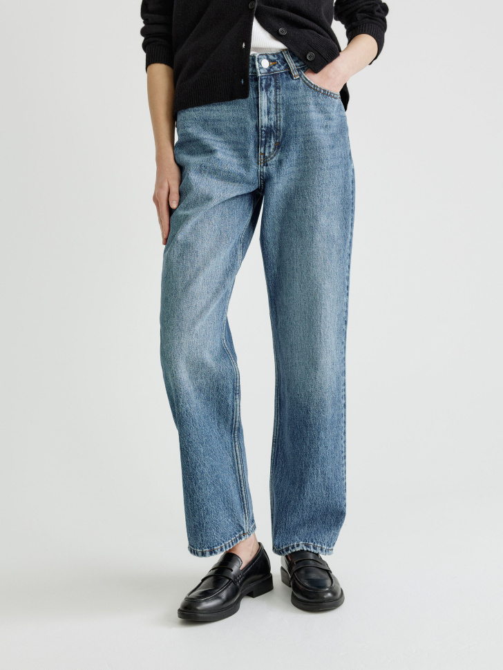 джинсы 403 straight fit от бренда sela вид слева