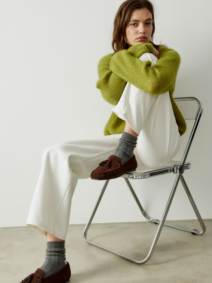 джемпер с содержанием шерсти и мохера по цене 4599 руб вид справа