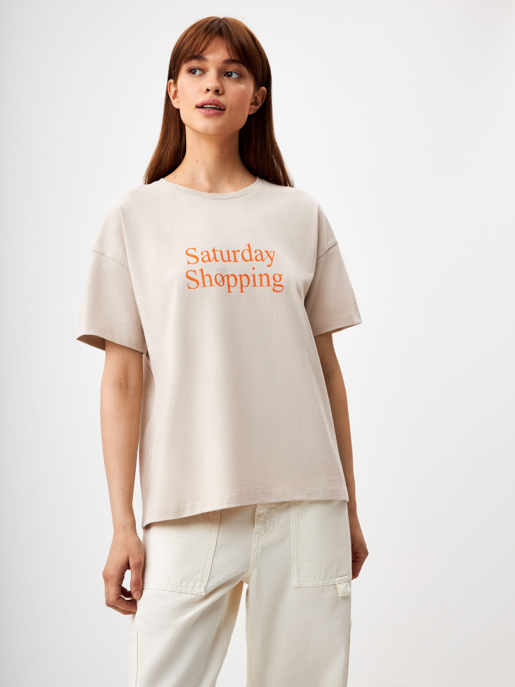 

Футболка DIANA OVERSIZE FIT