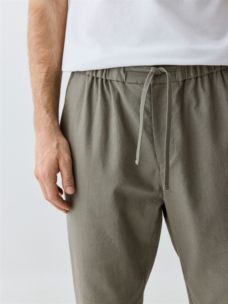 Прямые брюки из смесового льна - фото 4