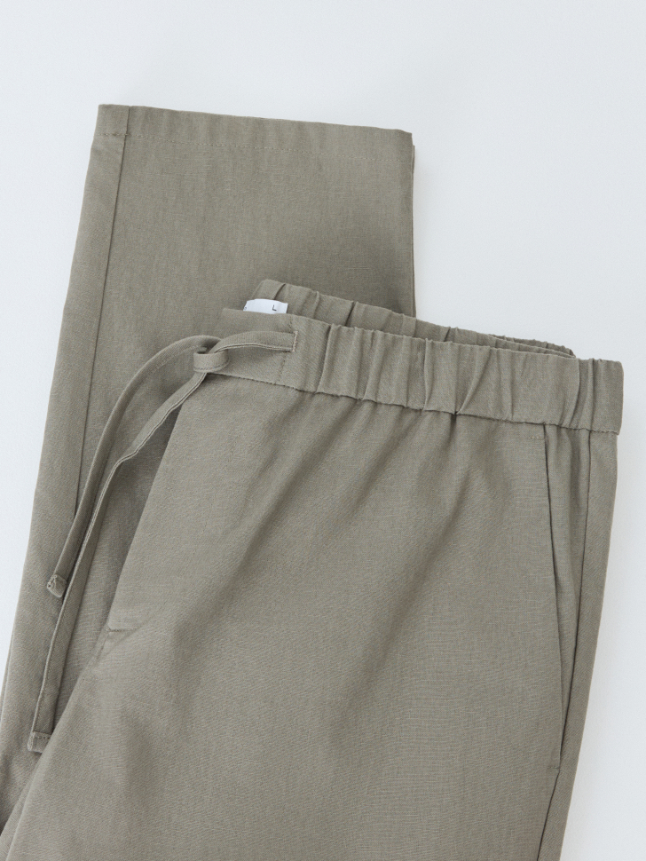 Прямые брюки из смесового льна - фото 7