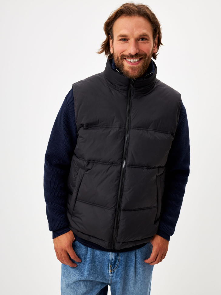 

Стеганый жилет REGULAR FIT