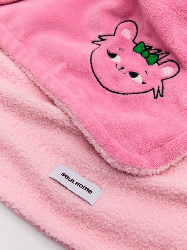 детский флисовый плед с виви от бренда sela вид слева