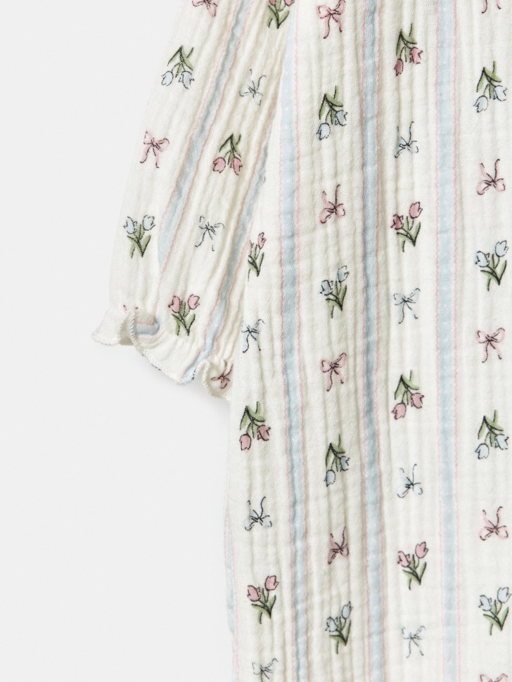 комбинезон из муслина для малышей по цене 1999 руб вид справа