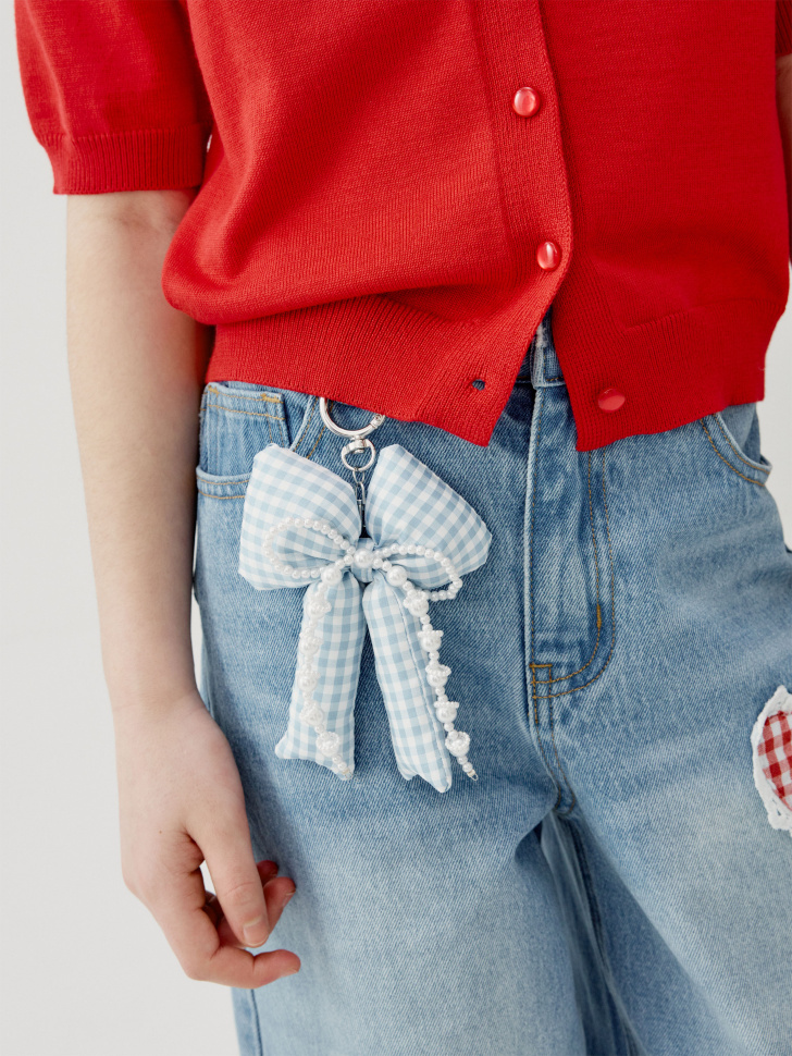 брелок с подвеской для девочек из коллекции art people с авророй ефимовой 4610517750457 фотография