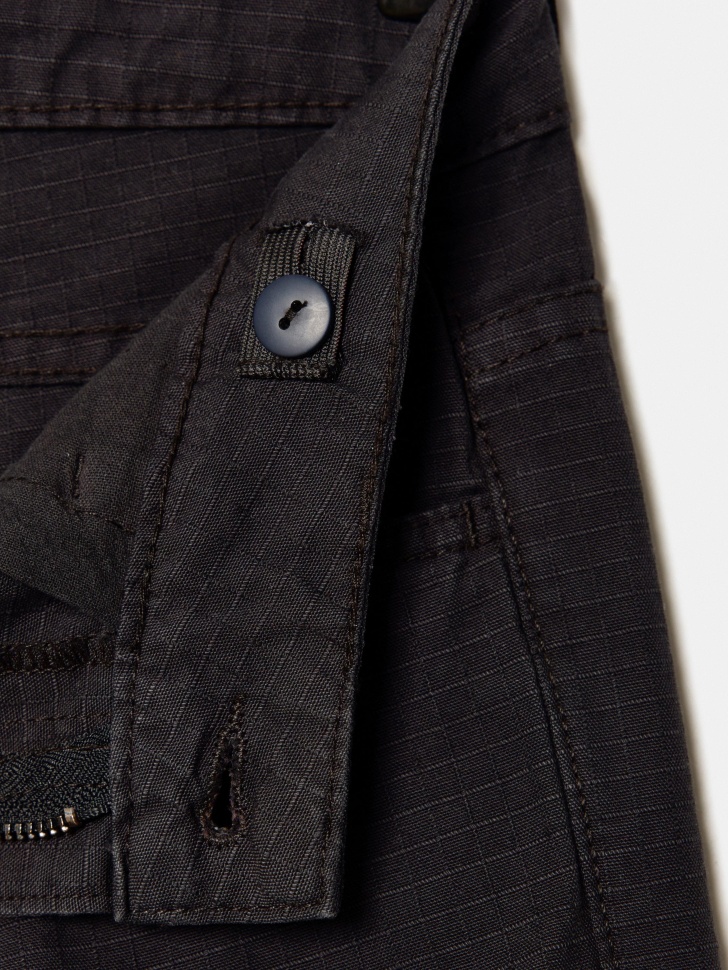 удлиненные шорты из фактурного хлопка для мальчиков из россии вид сбоку