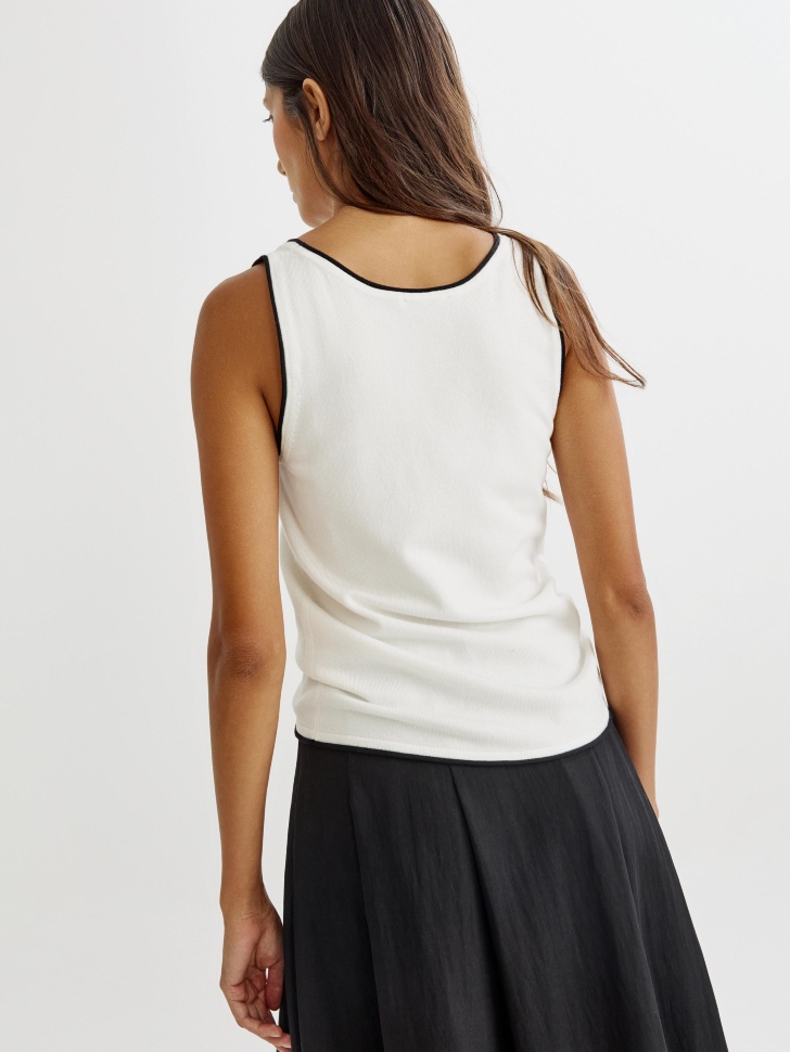 Товар с артикулом 4610517708830 вид сзади