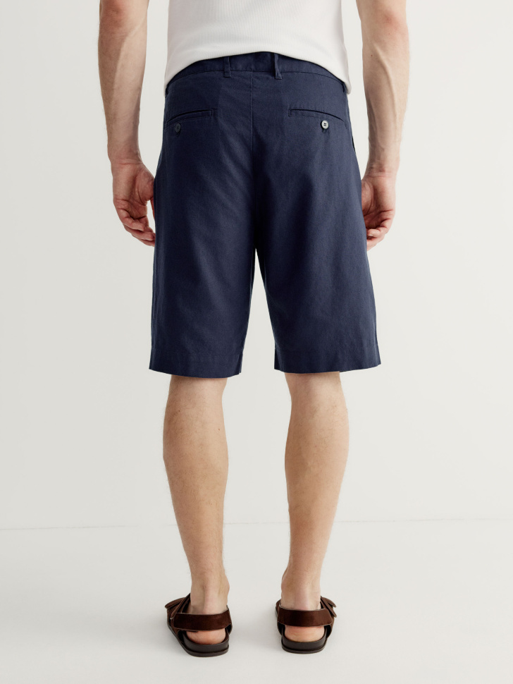 шорты из смесового льна по цене 3599 руб вид справа