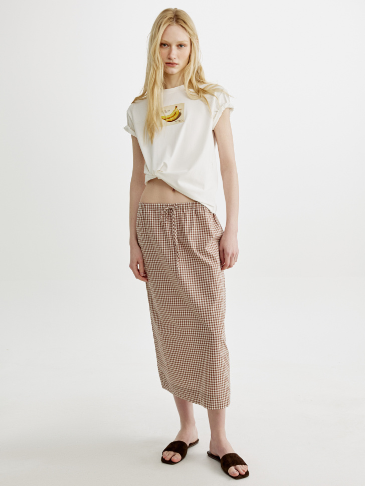 футболка с принтом прямого кроя от бренда sela вид слева