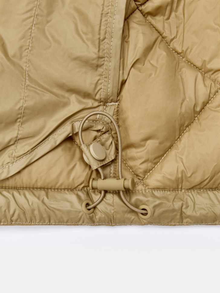 базовая стеганая куртка для взрослого возраста с изнаночной стороны