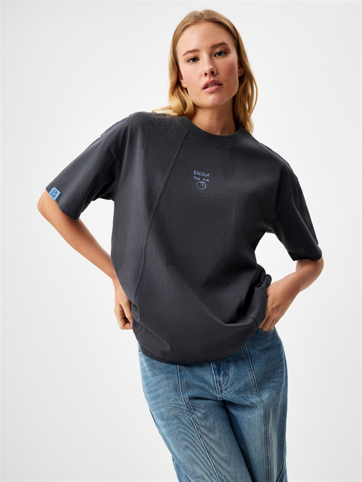 

Футболка оверсайз с набивным принтом