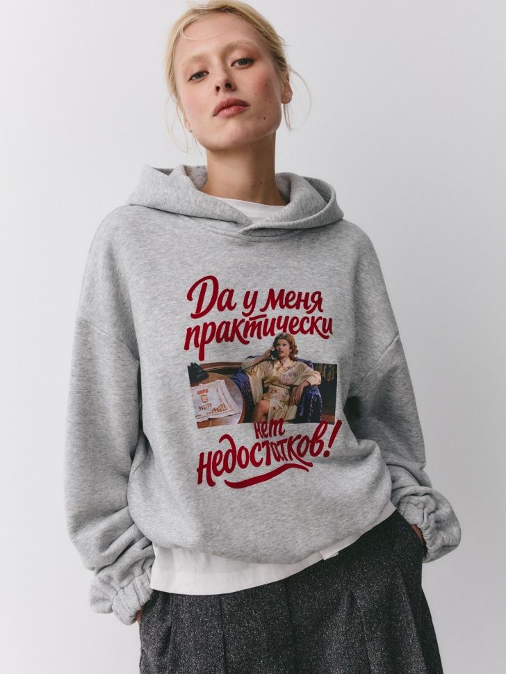 Худи оверсайз из коллекции SELA × Мосфильм