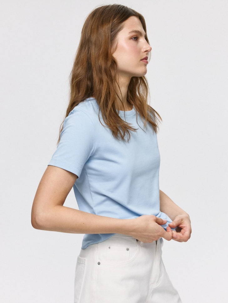 

Футболка EVA SLIM FIT