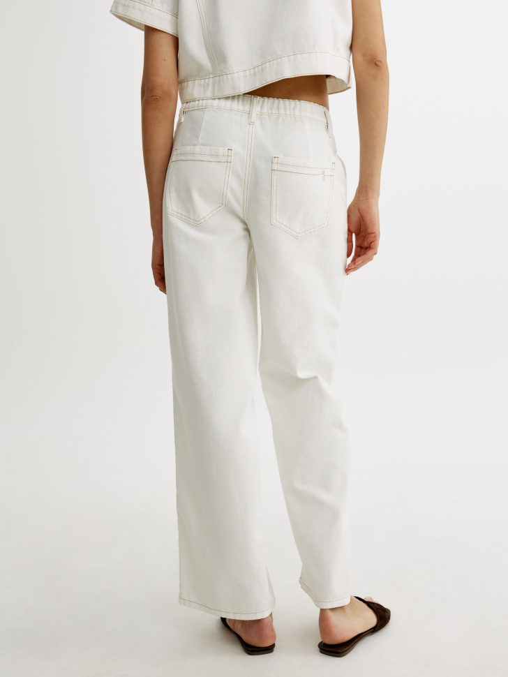 свободные прямые джинсы со шнурком по цене 4599 руб вид справа