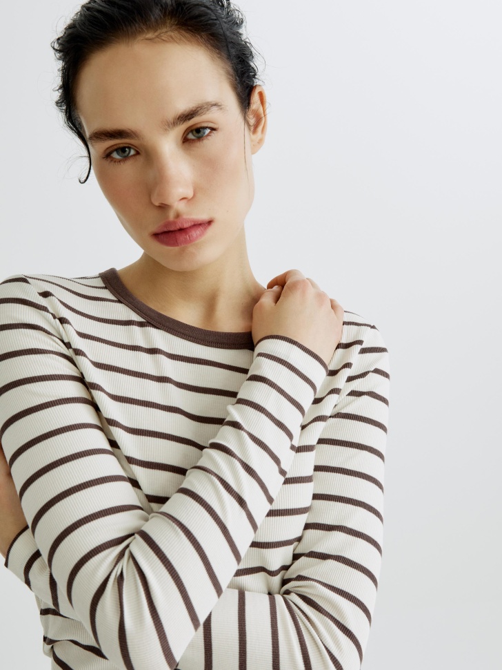 Товар с артикулом 4610517397065 вид сзади