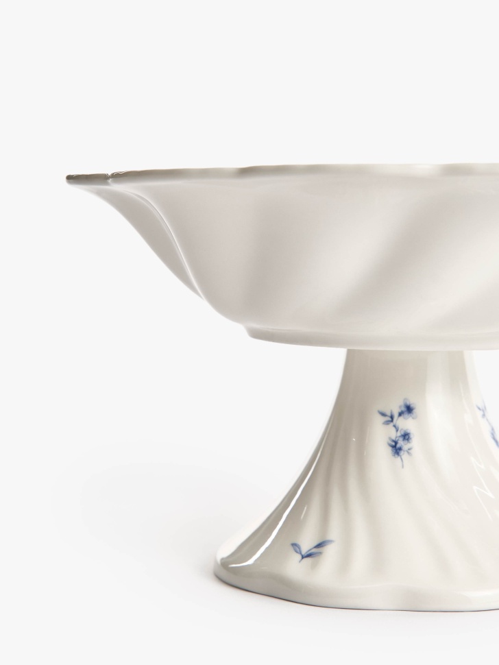 сервировочное блюдо из фарфора по цене 2299 руб вид справа