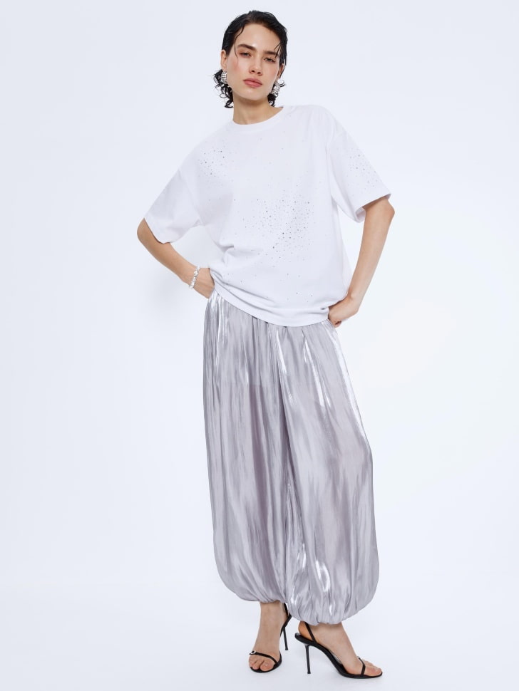 футболка оверсайз с принтом из страз 4610517257406 по акции