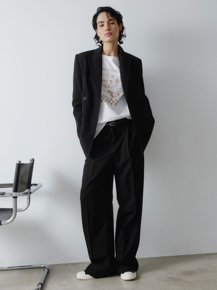 двубортный жакет в полоску с тонким поясом 4610517302298 по акции