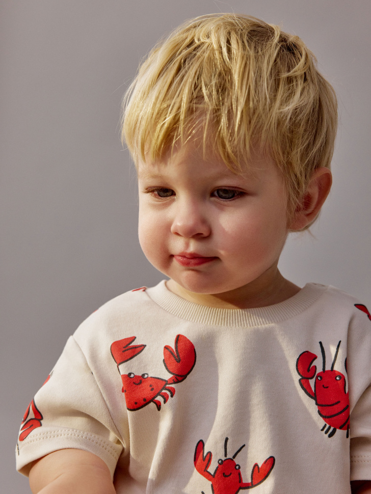 набор из 2 футболок для малышей 4680798742762 по акции