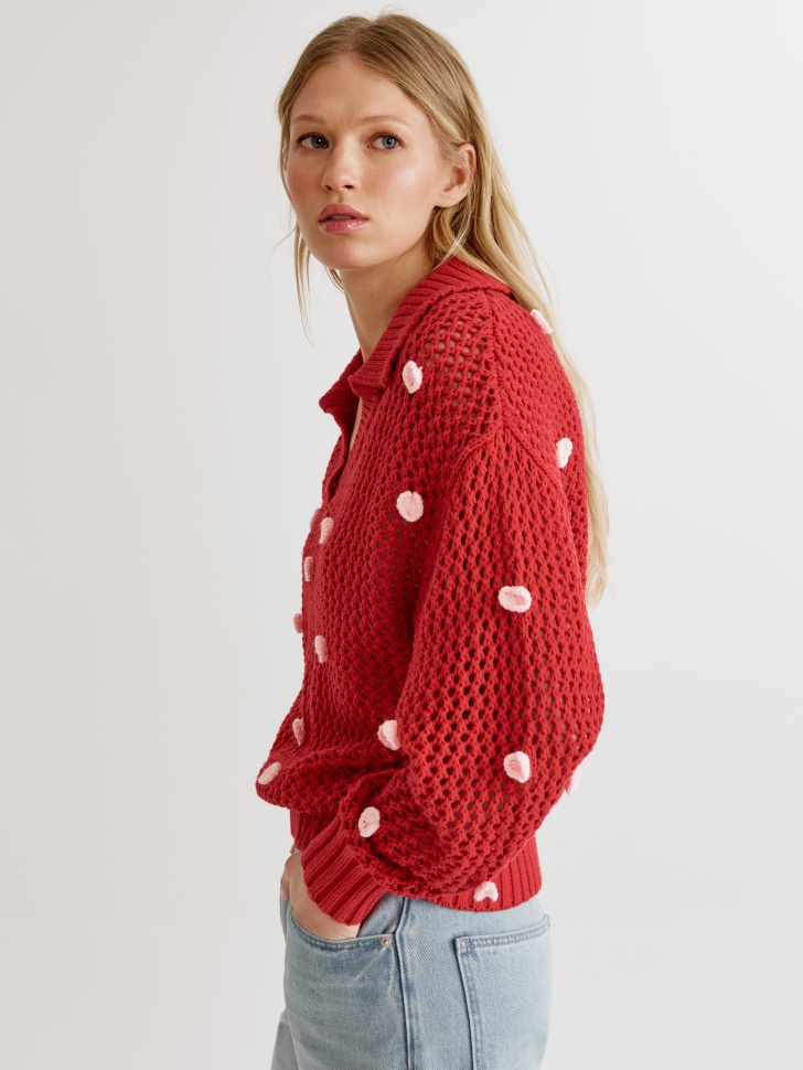 вязаный джемпер-поло с декором из россии вид сбоку