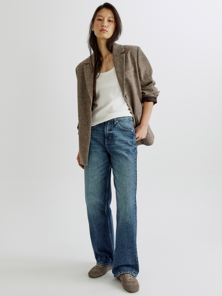 базовый топ amy в рубчик от бренда sela вид слева