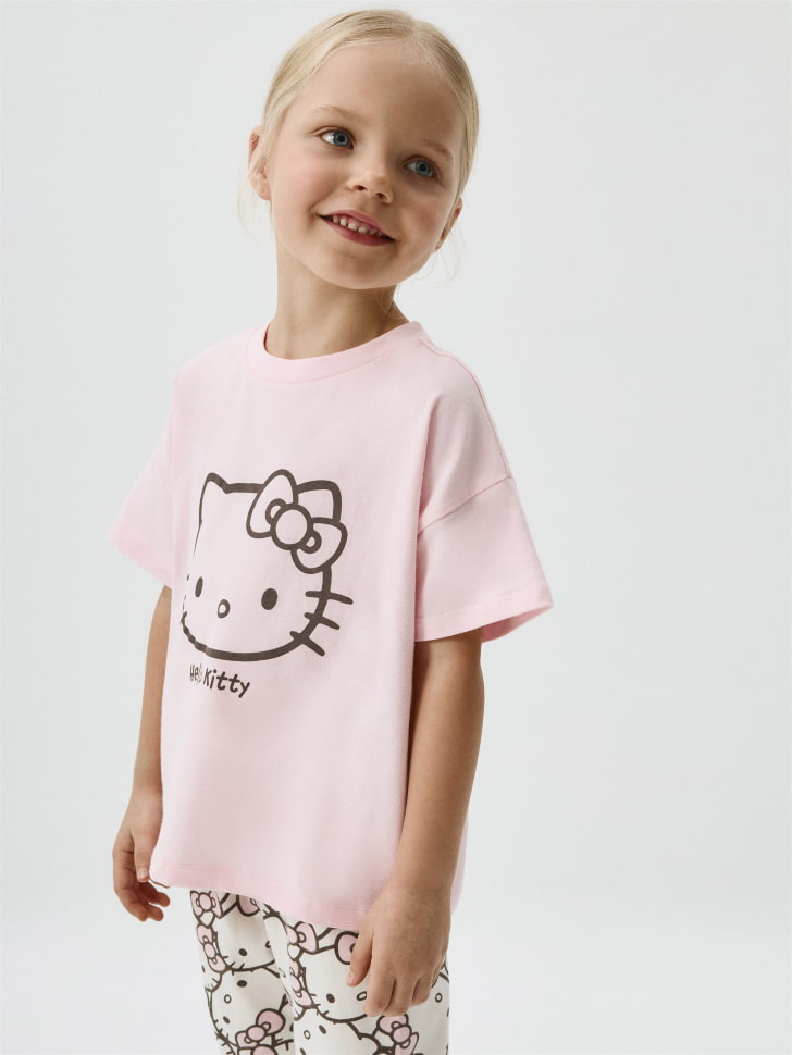 Пижама с принтом Hello Kitty для девочек. Фото №3