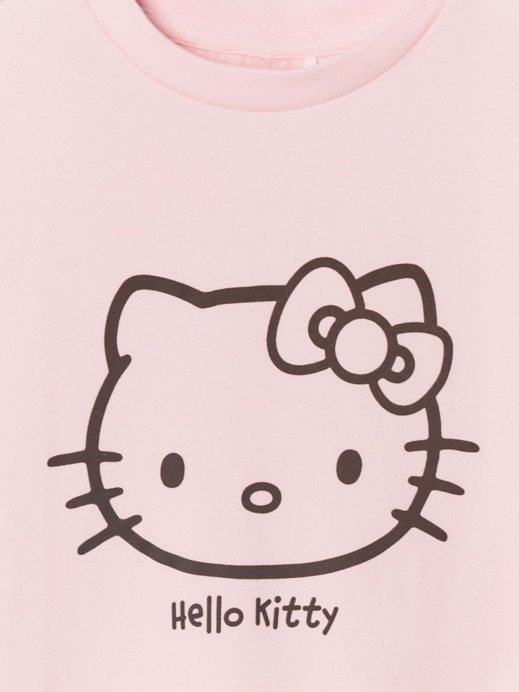Пижама с принтом Hello Kitty для девочек. Фото №5