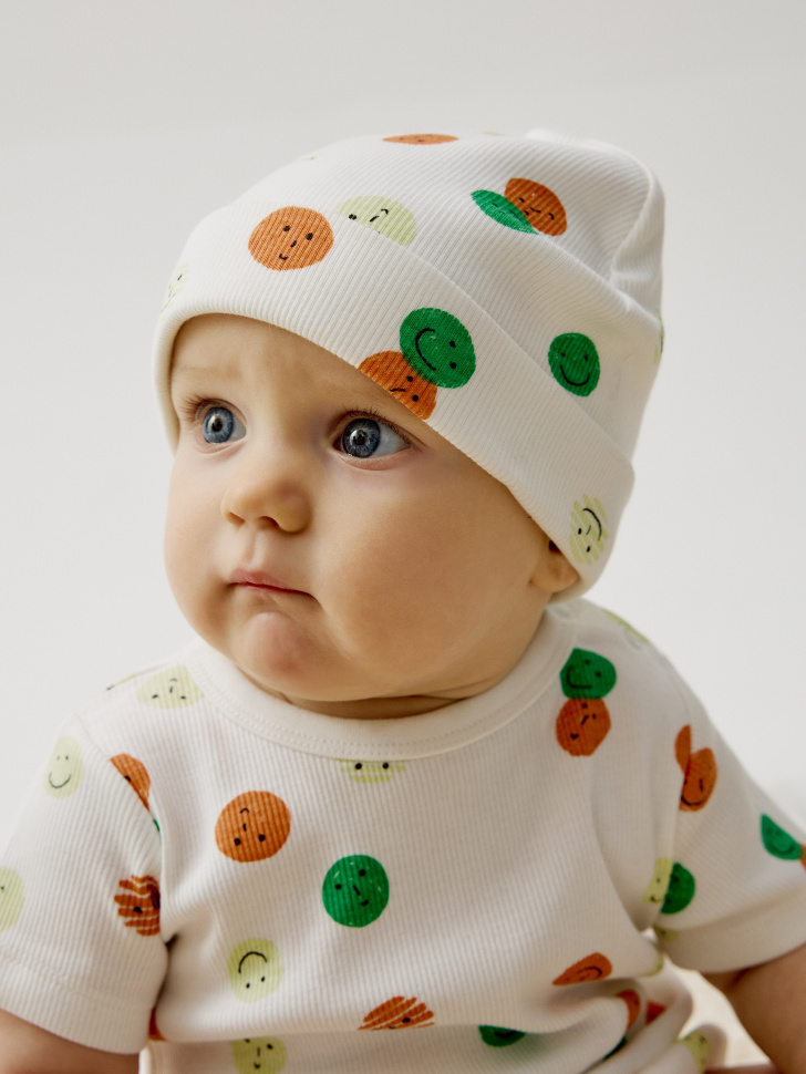 набор из 2 трикотажных шапок для малышей от бренда sela вид слева