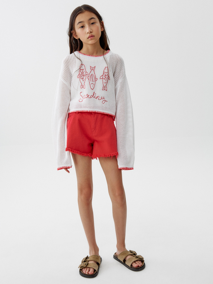 укороченный джемпер сетка с вышивкой для девочек по цене 2499 руб вид справа