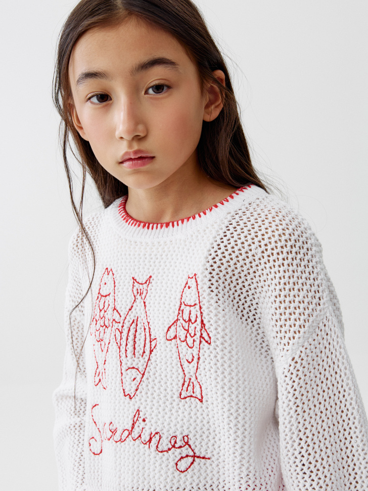 укороченный джемпер сетка с вышивкой для девочек из россии вид сбоку