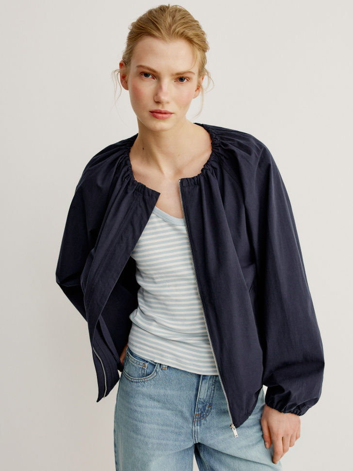 Товар с артикулом 4680798808352 вид сзади