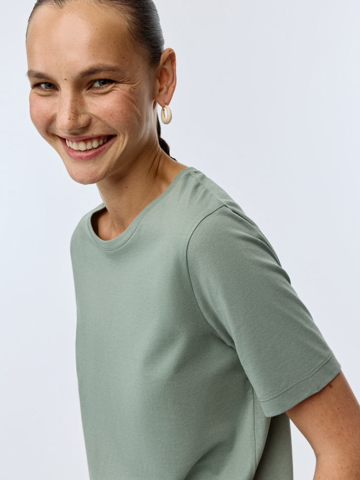 

Футболка MARY REGULAR FIT