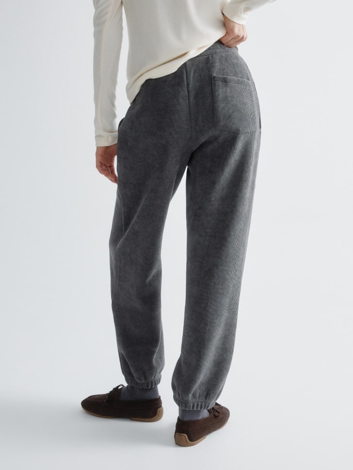 Товар с артикулом 4610517136879 вид сзади