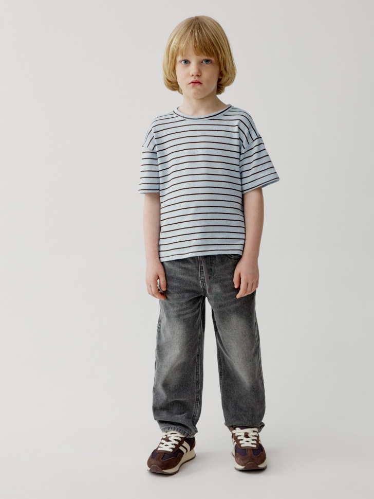 футболка оверсайз в полоску для мальчиков от бренда sela вид слева