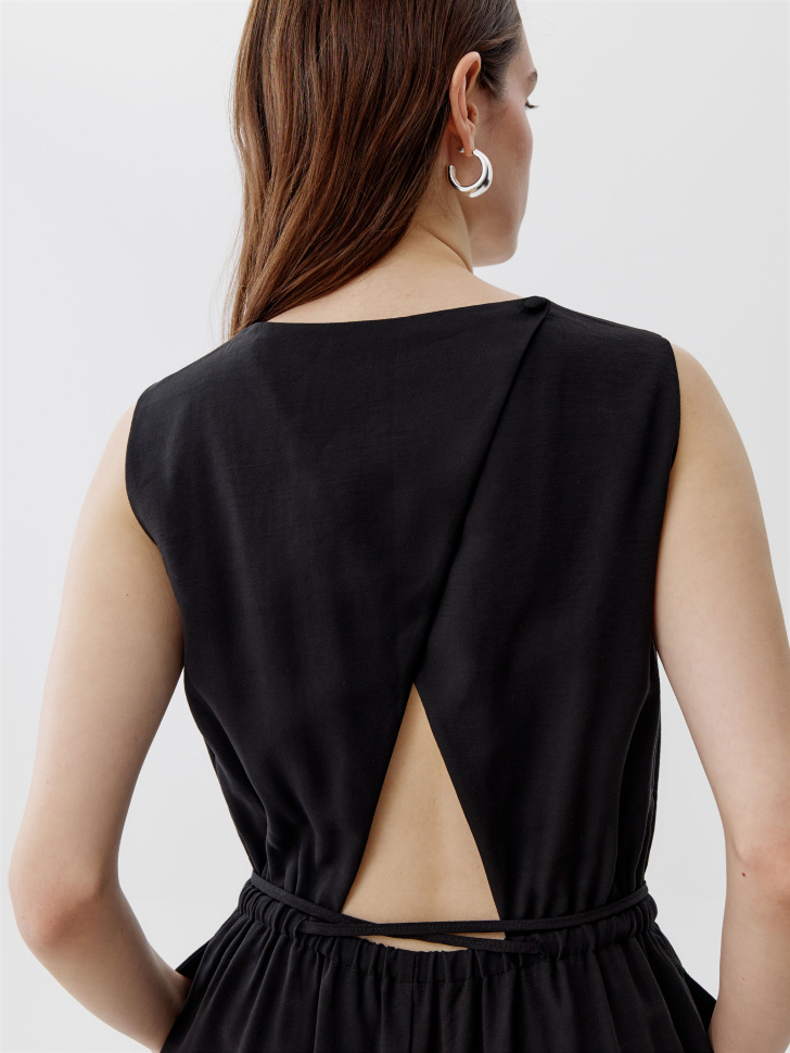 комбинезон из смесовой вискозы от бренда sela вид слева