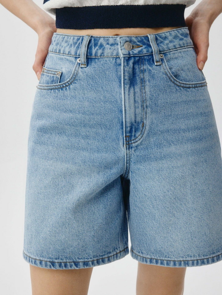 Джинсовые шорты Mom fit с вышивкой. Фото №8