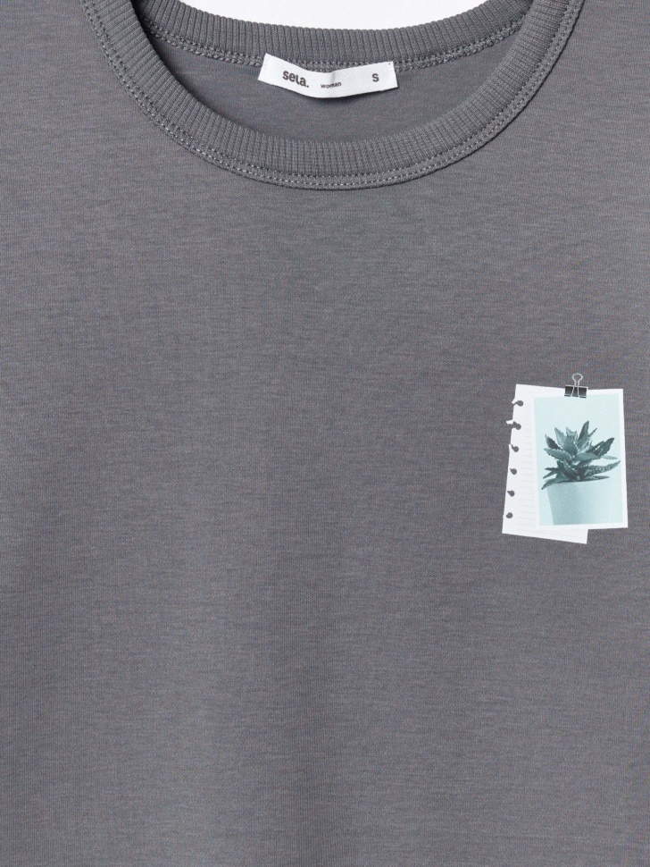 футболка с принтом из хлопка спереди