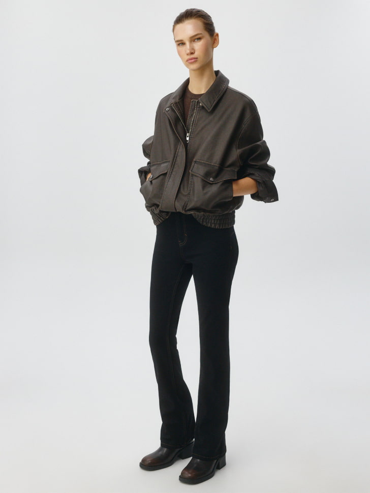 Джинсы Bootcut. Фото №2