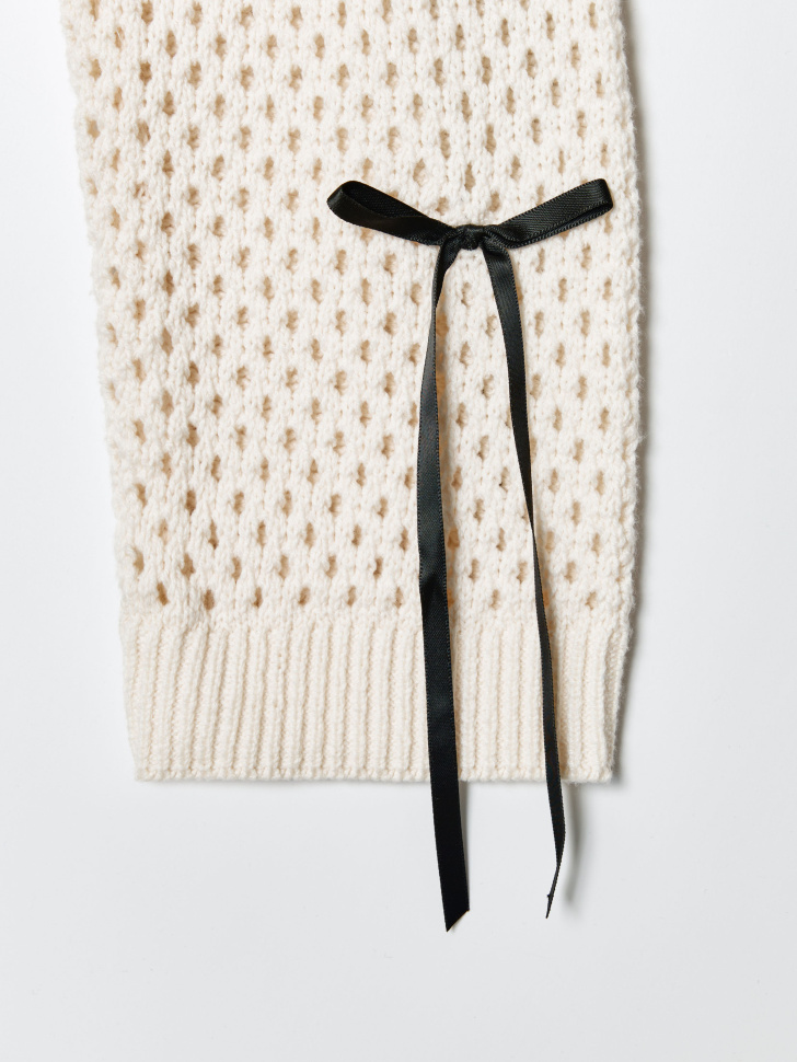 укороченный джемпер сетка с бантиками для девочек по цене 2299 руб вид справа