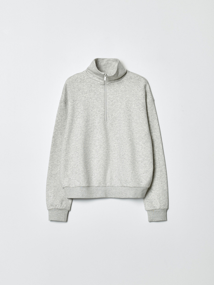 свитшот с высоким воротником на молнии из футера спереди