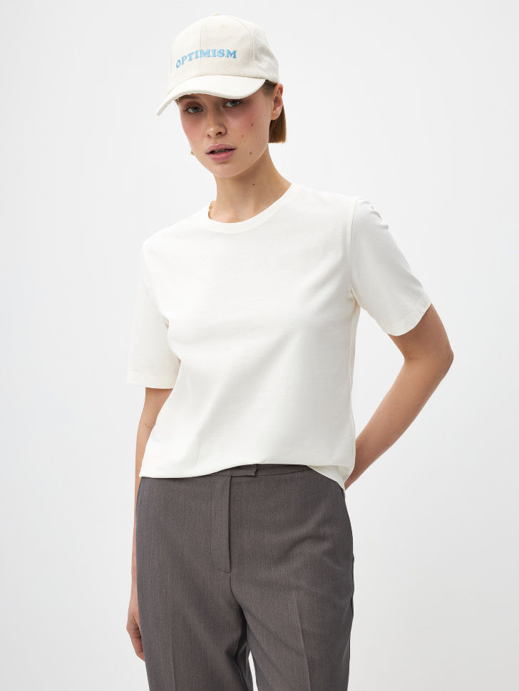 

Футболка MARY REGULAR FIT