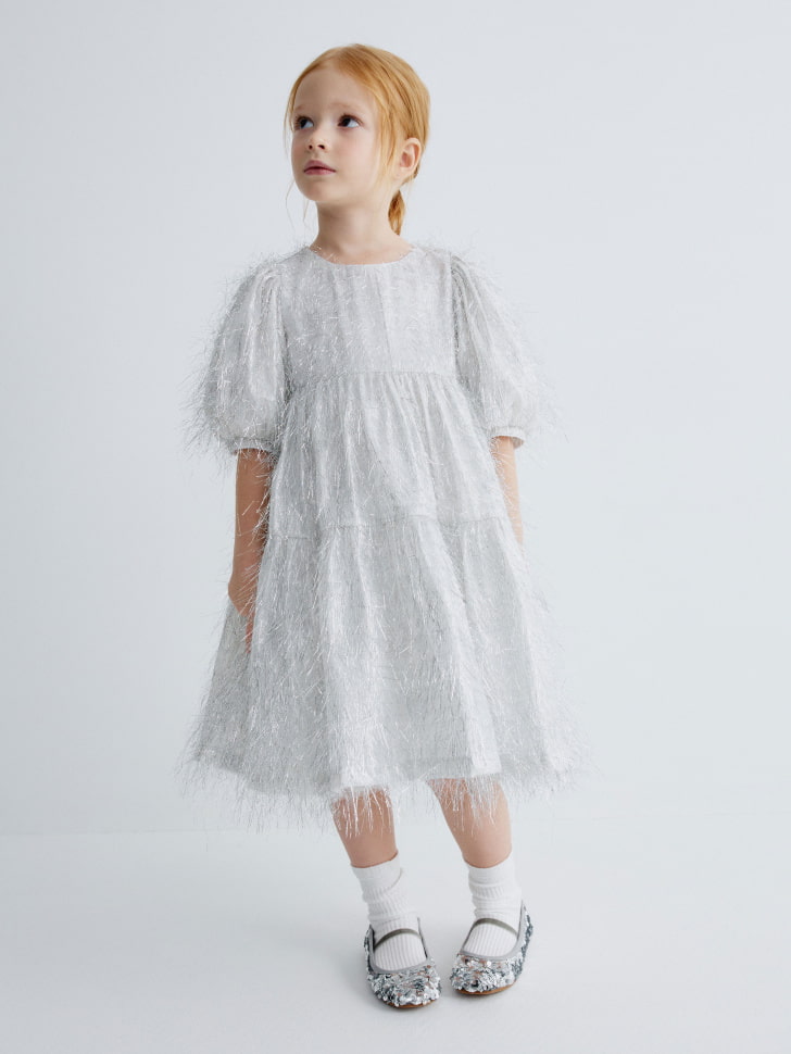 Нарядное пышное платье с люрексом для девочек 3499₽