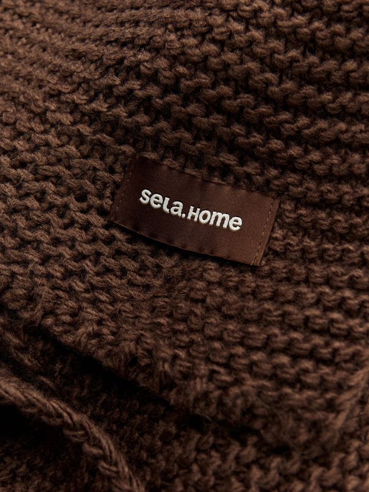 вязаный плед по цене 3199 руб вид справа