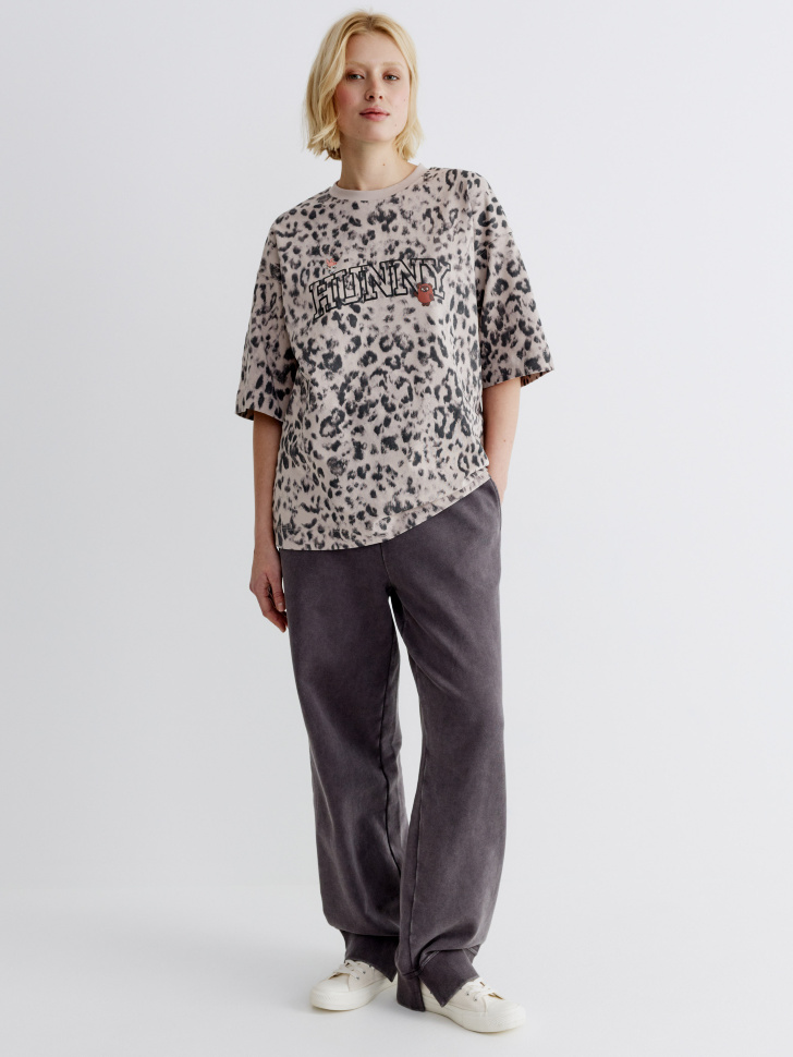 футболка оверсайз с принтом  x союзмультфильм от бренда sela вид слева